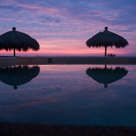 Playa Viva Hotel Juluchuca Exterior photo